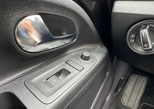 Seat Mii cena 20499 przebieg: 71500, rok produkcji 2012 z Elbląg małe 172